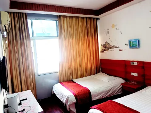 Wudangshan Tanluzhe Youth Hostel