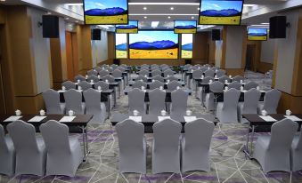 Lvcheng Zhongzhou International Hotel (Zhengzhou CBD Convention and Exhibition Center)