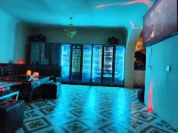 Puzhehei Qingmo Lakeview Vacation Apartment - Barer