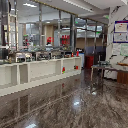 Zoushi Haichengxuan Hotel