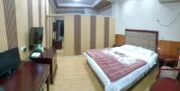 Yanjin Juquanlou Business Hotel فنادق في يانجين