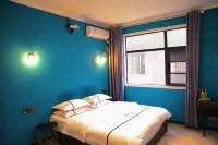 Yushu Homestay (Nanyang Normal University) Hotels near Oil And Grain Buying And Selling Center