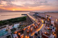 Hilton Okinawa Miyako Island Resort - bars