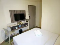 Lucky Hotel