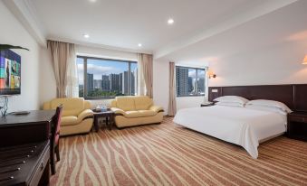 Qijiang Hotel (Conference and Exhibition Center Gangxia Subway Station)