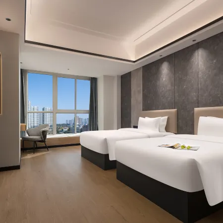 Galaxy Holiday Hotel (Ningxiang Jinzhou Avenue No.1 Middle School)