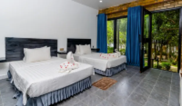 Koh Rong Hill Beach Resort