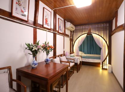 Hejiayuan Family Inn