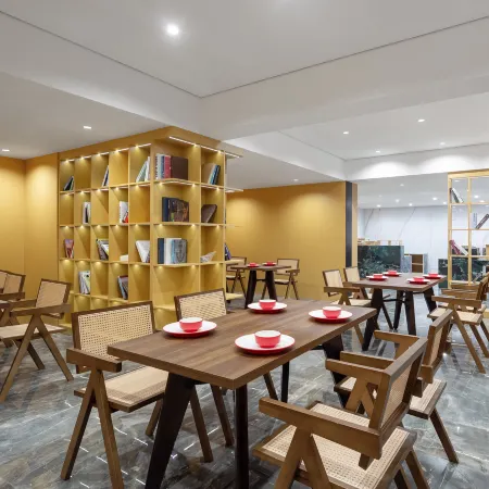 Leshan Meila Hotel