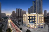 Ling Yun Hua Guan Hotel