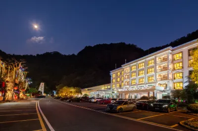 Guangdong First Peak Forest Hot Spring Resort Hotel in zona Guangdong First Peak Resort