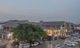 Sunshine Courtyard Inn (Jianshui Ancient City Branch)