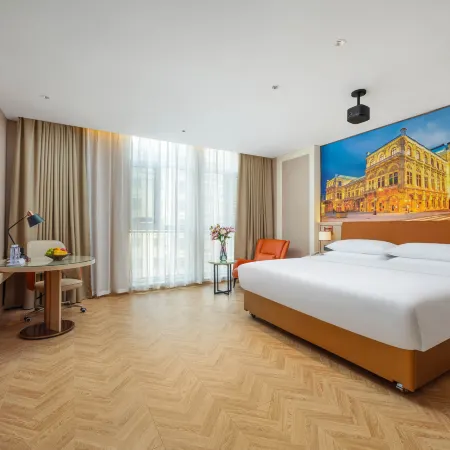 Vienna Hotel (Tangshan Laoting Maoyuan East Street)