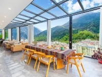 VALATOMS Van Latu Chuyi Homestay (Kangding) Hotels in Kangding
