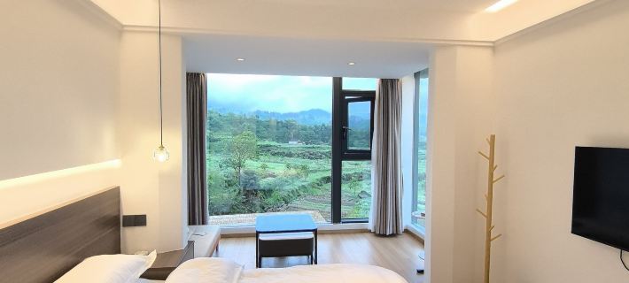 Jixi Farmhouse Xiaoyuan Inn 지시 호텔
