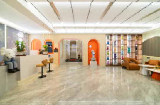 Qingfeng Xiaozhu Boutique Stay (Puning Square Wantaihui Center)