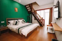 Pine Cereal Villa (Yinshan Street Transfer Store in Moganshan Scenic Area)