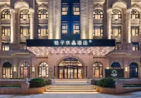 Crystal Hotel Dalian Huanan Square Hotell i 