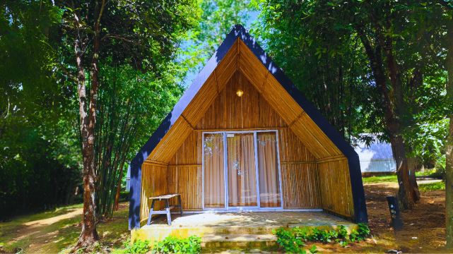 D'Bamboo KAMP Desa Wisata Ekang Hotels in Bintan