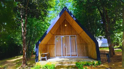 D'Bamboo KAMP Desa Wisata Ekang Hotels near Mount Bintan