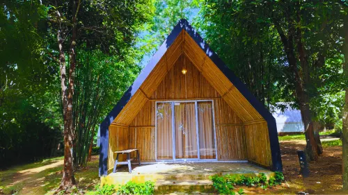 D'Bamboo KAMP Desa Wisata Ekang