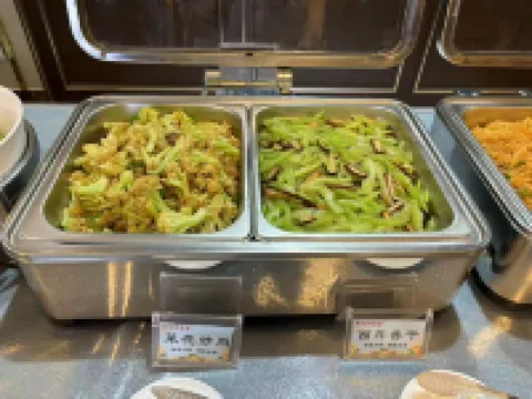 Tianzhuyuan Intelligent Hotel (Baiyin Jingtai People's Cultural Square Railway Station) Hotels in Jingtai