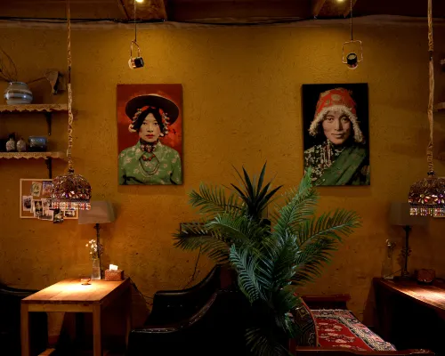 Xiaoguanzhai Hostel โรงแรมในปาร์คัม