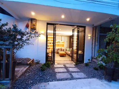 Xinju Xiaozhu Guesthouse Hotels near Shaxian Snacks Cultural Theme Park