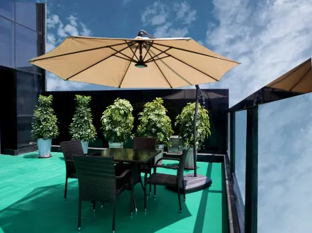 HONGRUIJIUDIAN Отели в г. Вэньси