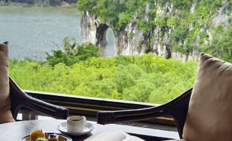 Jolie Vue Bontique Hotel(Elephant Trunk Hill and Two Rivers and Four Lakes )