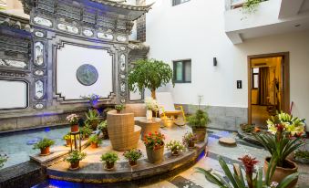 Floral Hotel · Qianxiang Lanshan hotel