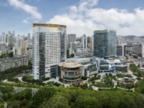 Shangri-La Fuzhou Hotels in Fuzhou