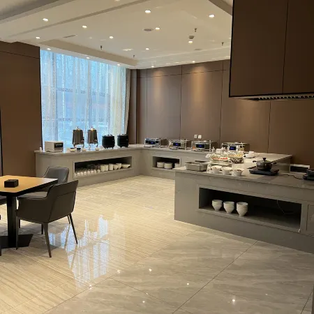 taonan xixiangfeng hotel