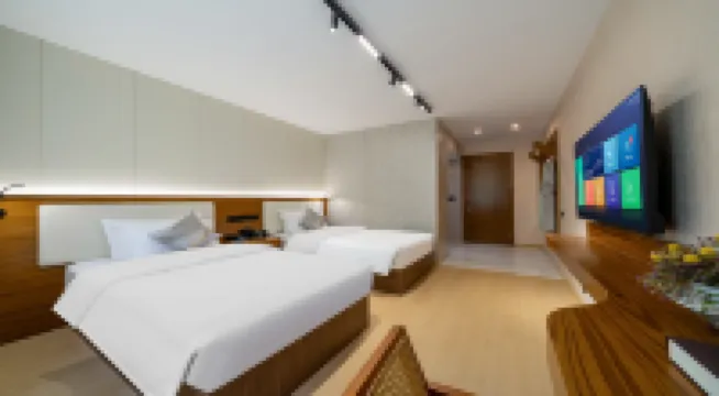 Jundun Hotel (Jiuzhaigou Valley Scenic and Historic Interest Area Scenic Spot)