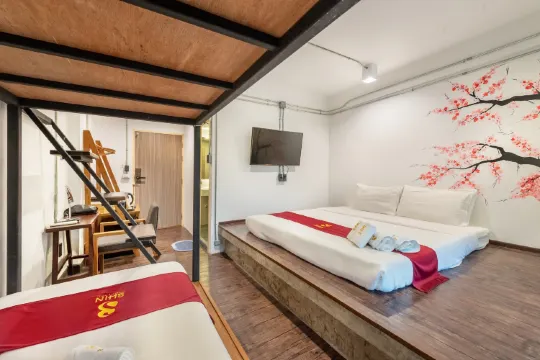 ห้องซูพีเรียร์ เตียงใหญ่ 1 เตียง