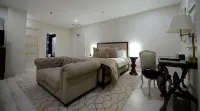 The Nishat Hotel - 5-Star