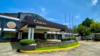Circle Inn Hotel and Suites Bacolod