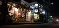 Crossroads Hostel Manila