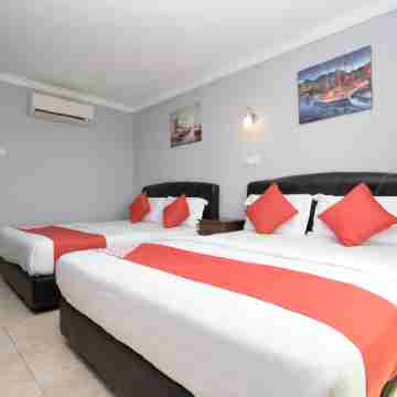 OYO 892 Hotel Grand Nadia Rooms