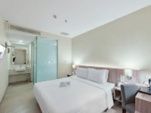 Grand Whiz Megamas Manado Hoteles en Manado