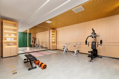 Renjoy Hotel (Changbaishan North Slope Visitor Center)