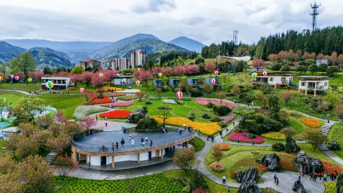 Longcanggou Table Mountain Blackstone Vacation Homestay Hotels in Yingjing