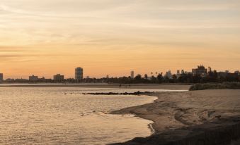 MAC St Kilda Acland St by Melbourne Apartment Collection