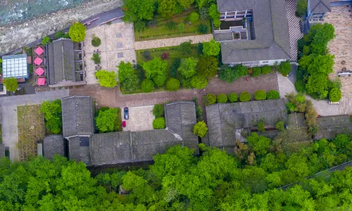Jiangnanyi Manor