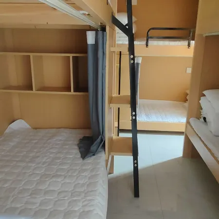 Qingmao Hostel (Nanning Railway Station)