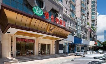 Vienna Hotel (Shenzhen Window of the World, Qiaocheng East Metro Station)