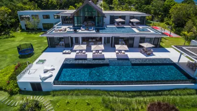 Villa Amarapura Hotels in Ban Pa Khlok