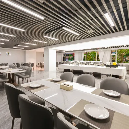 Homeinn · Fairyland Shangpin Hotel (Yuxi Xinping Minzu Square)