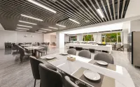 Fairyland Shangpin Hotel (Yuxi Xinping Pingshan Road)