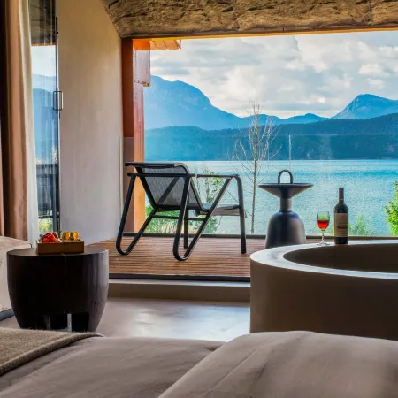 LuguLake Guanshan Sea · Lakeside Resort Hotel